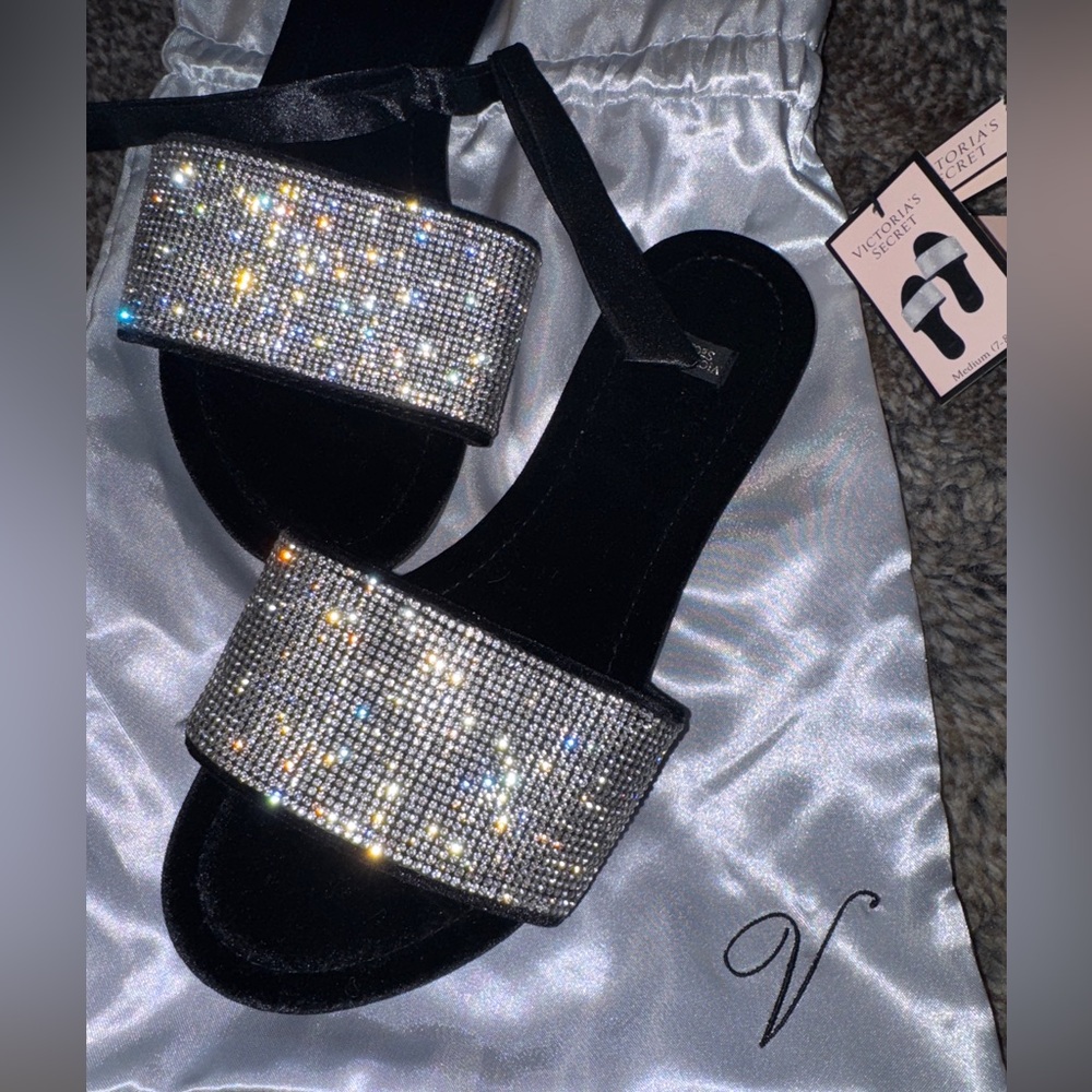 Victoria Secret rhinstone/velvet slippers NTW size 7/8